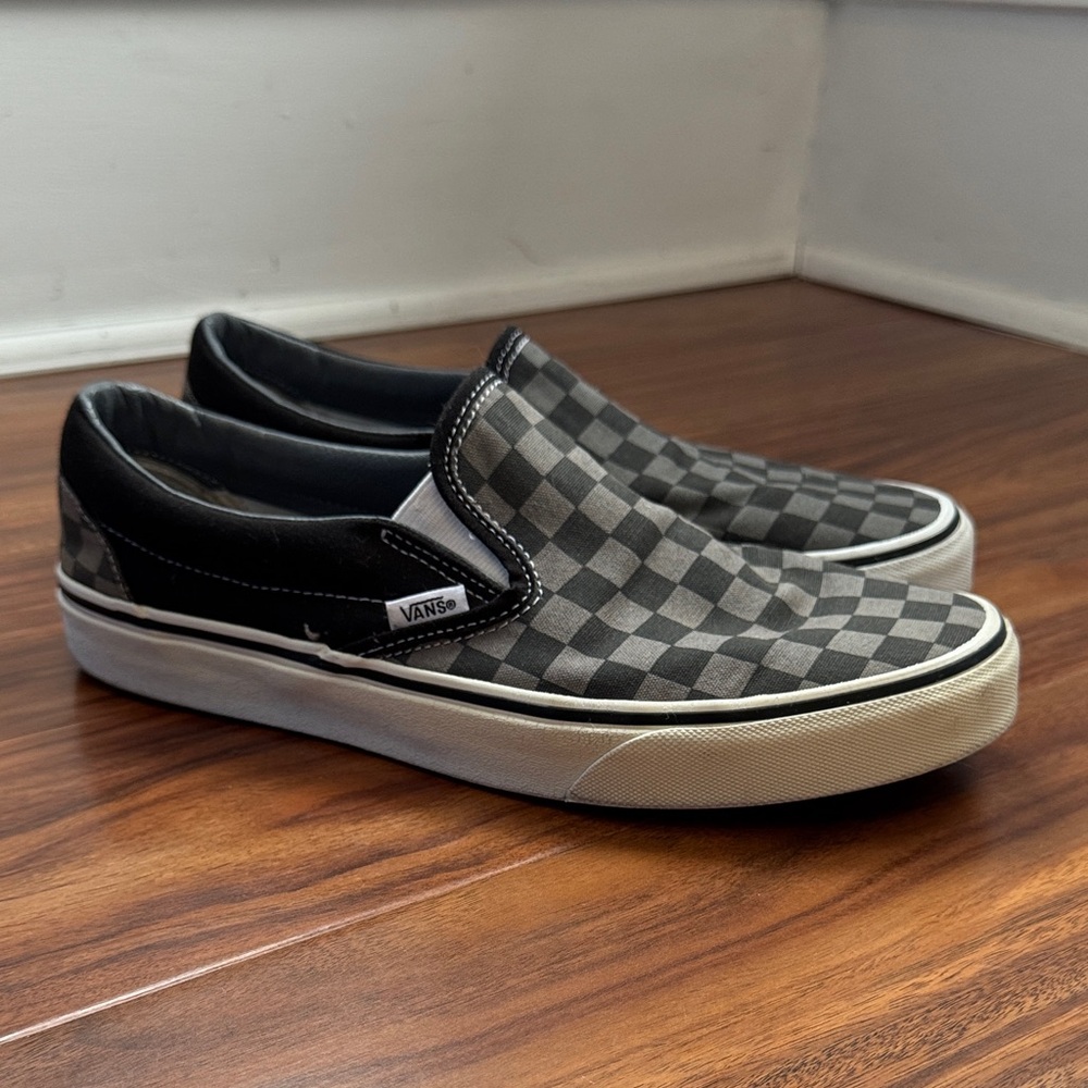 Vans Classic Slip-On Checkerboard Shoe